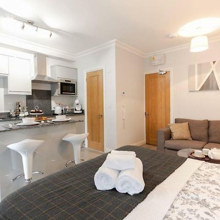 Berkshire Apartment 11Helena House Lux Studio Apartment Reading Zewnętrze zdjęcie