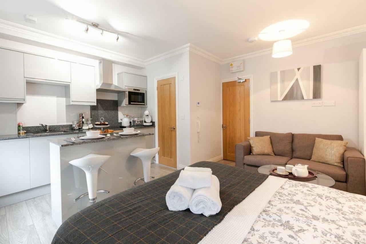 Berkshire Apartment 11Helena House Lux Studio Apartment Reading Zewnętrze zdjęcie